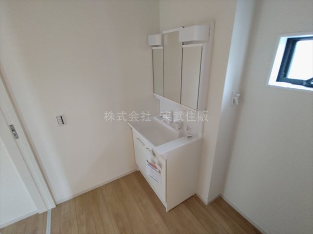 【独立洗面台】 | 坂戸市片柳5期　全2棟　2号棟 | 独立洗面台で身支度をすべて済ませてしまいましょう