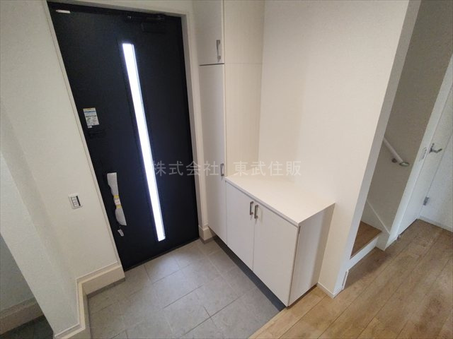 【玄関】 | 坂戸市片柳5期　全2棟　2号棟 | ゆったりとした玄関です