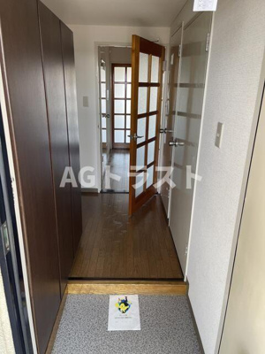 【玄関】 | ロワールウエスト．１