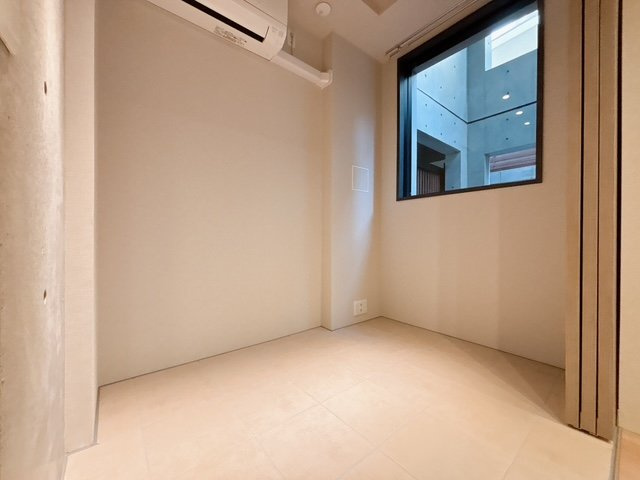 【寝室】 | エクサム三軒茶屋Ⅳ