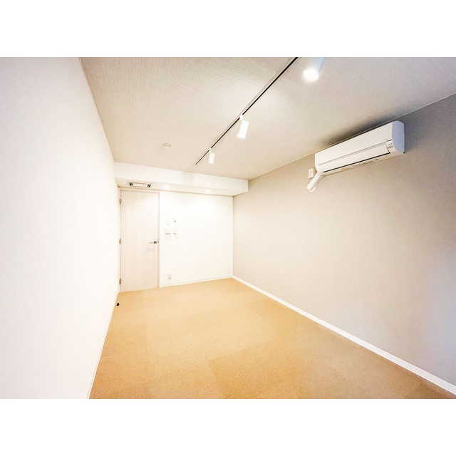 ラシクラス王子の内装