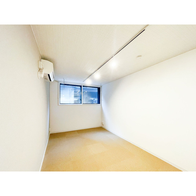 ラシクラス王子の内装