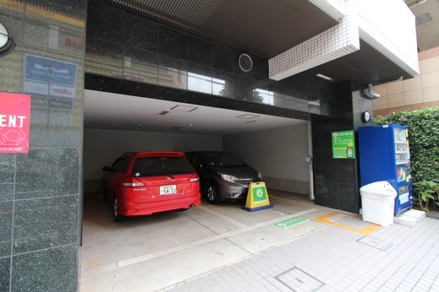 プライムアーバン錦糸公園の駐車場