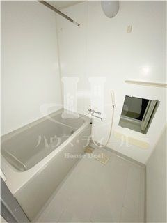 【浴室】 | グラン・エスプリ | 落ち着いた空間のお風呂です