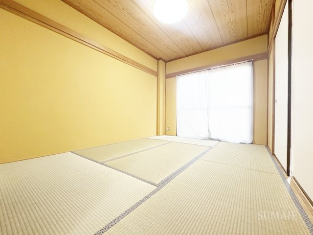 山野ビルの和室|6帖和室です☆