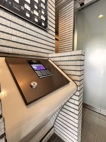 ライオンズンマンション篠崎八石公園の防犯設備