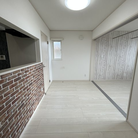 L・INFINITYの居間・リビング