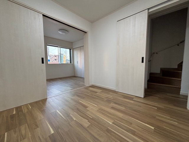 一宮市野口二丁目新築戸建の洋室|1階洋室4.5帖