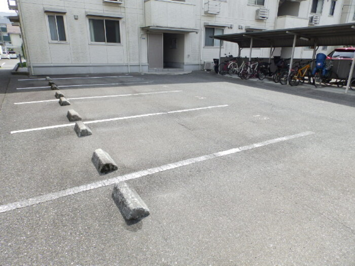 セジュール ｵｯﾂの駐車場|駐車場