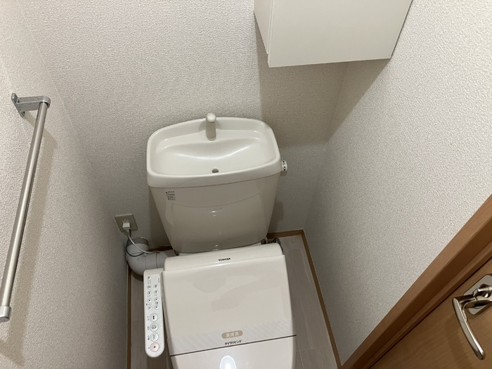 セジュール ｵｯﾂのトイレ|温水洗浄暖房便座