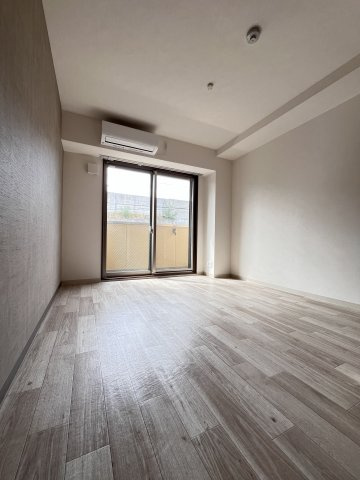 大阪市旭区赤川４丁目の賃貸マンションの居間・リビング