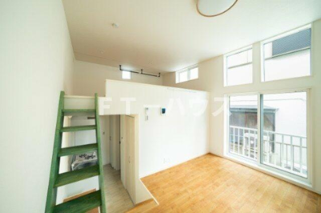 仮称）ｃｈａｌｅｔプラス花園新築工事の居間・リビング