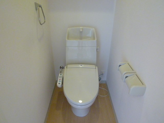 セゾン・コアTNのトイレ|シャワー付トイレ