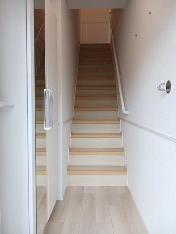 クィーン　レジデンスの玄関