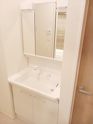 クィーン　レジデンスの洗面所