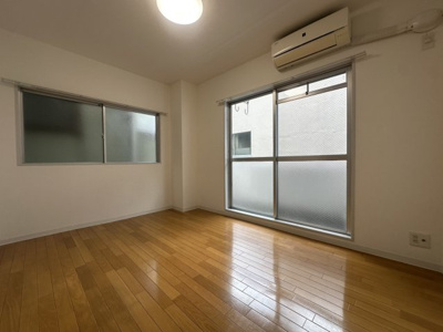 【居間・リビング】 | ファニー