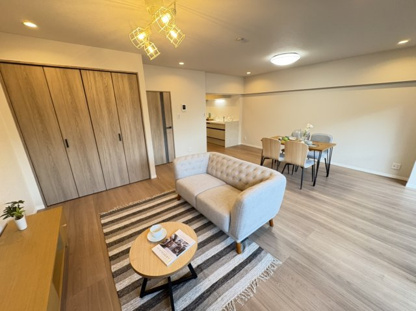 【外観】虹ヶ丘マンション本館 