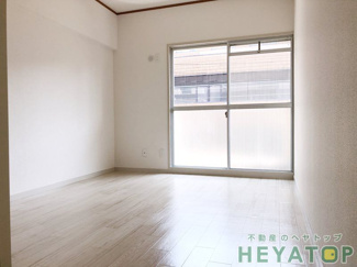 【内装】 | 洋室６帖（同仕様写真）