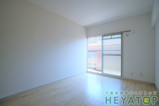 【周辺】 | 洋室６帖（同仕様写真）