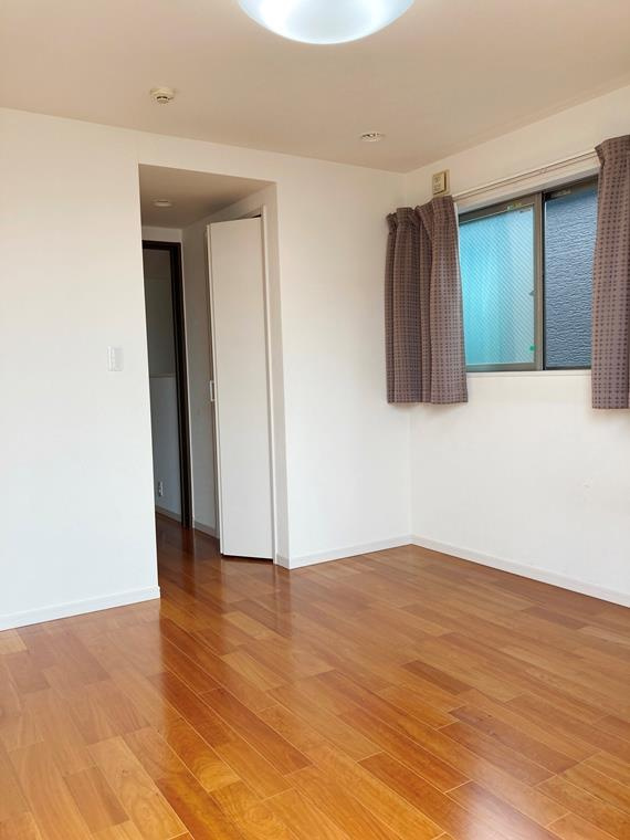 東尾久戸建の内装