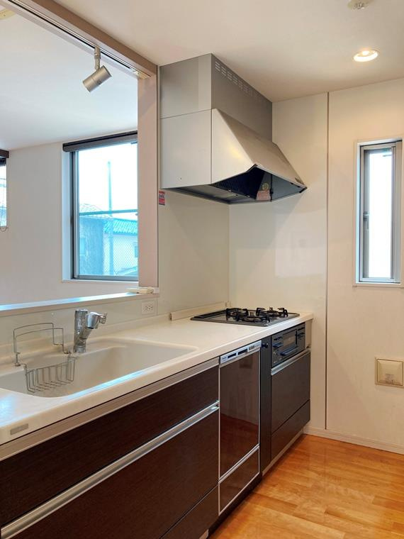 東尾久戸建のキッチン