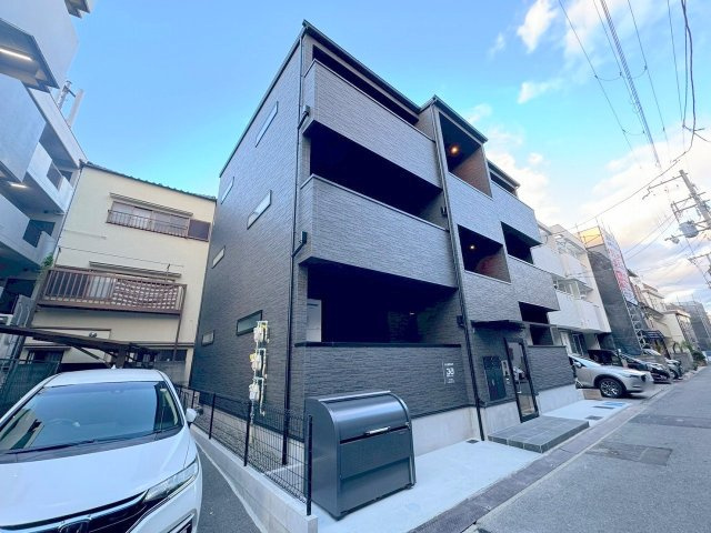 Jinパレス井高野の外観