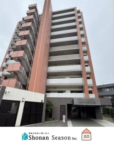 【外観】 | 駅徒歩圏をお探しのお客様にもおすすめ！小田急線「愛甲石田」駅７分〇
お買い物施設も点在し、暮らしやすい周辺環境です。