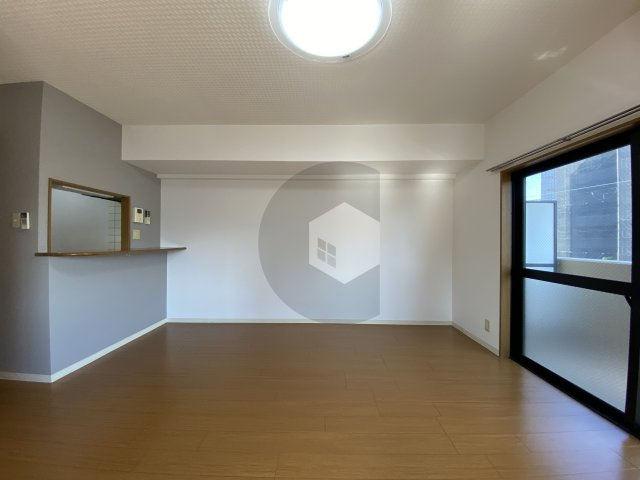 ジュネス花園の洋室