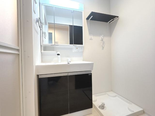 Luminous coatの洗面所|洗面