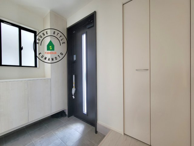 宇土市築籠町第2-2棟（3号棟）　の内観：施工例|二重ロックでしっかり防犯対策ができます。