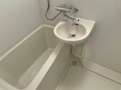 【浴室】 | ラグジュアリーアパートメント東中野