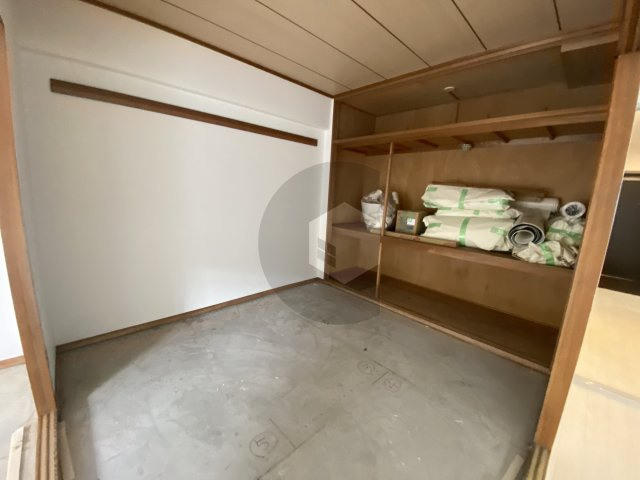 ロイヤルマツイの和室