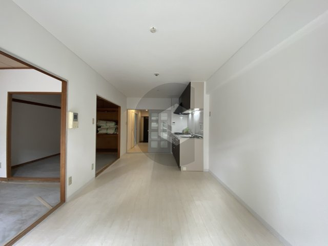 ロイヤルマツイの内装