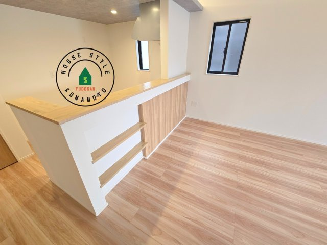 宇土市築籠町第2-2棟（6号棟）　の内観：施工例|キッチンから立ち込める香りが今日の料理を期待させます。