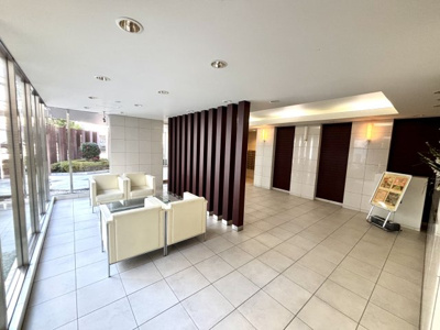 【エントランス】 | アービング吹田