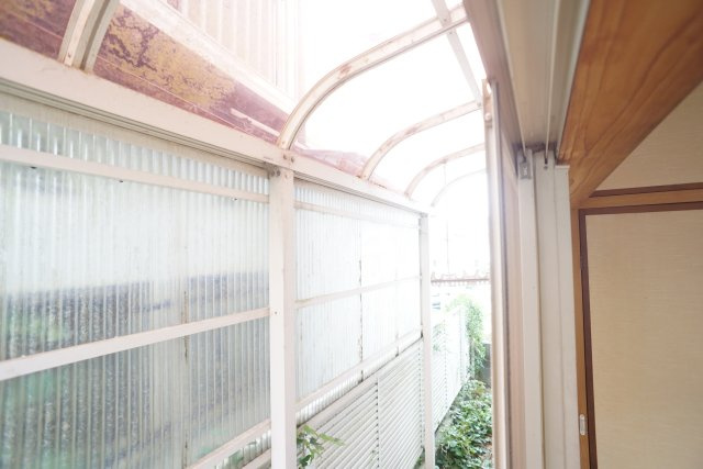 川面6丁目貸家のバルコニー