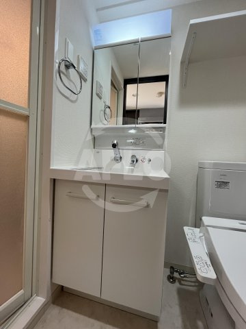 エステムコート難波WEST-SIDEIIIドームシティの洗面所|エステムコート難波WEST-SIDEIIIドームシティ　洗面脱衣所