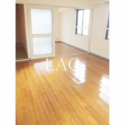 【居間・リビング】 | パレッヂ新小岩 | 洋室のお部屋です。