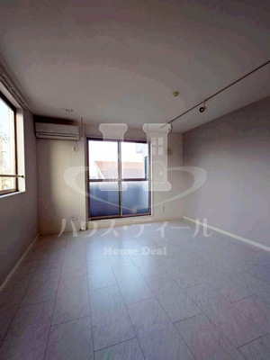 【居間・リビング】 | Aube鳩ヶ谷本町 | ゆったりとした居間です