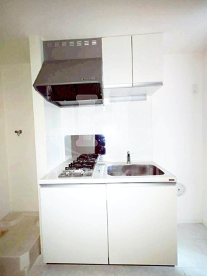 【キッチン】 | Aube鳩ヶ谷本町 | コンパクトなキッチンで掃除もラクラク