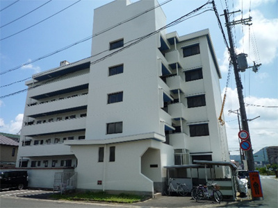 シャルムT・Mの外観|駅徒歩圏内のＲＣ造物件◇コンビニやスーパーが徒歩圏内◎