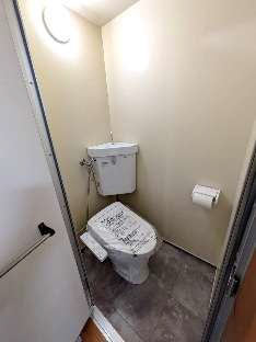 シャルムT・Mのトイレ|独立タイプのトイレです＊