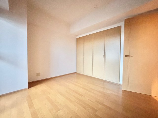 宝マンションサザンスクエアの洋室|洋室約8.0帖