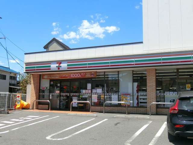 【周辺】 | カーサ・セレーナ | コンビニ