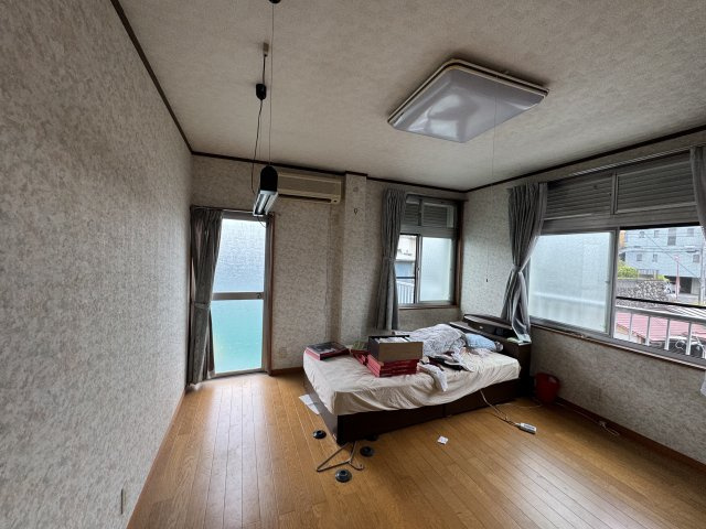 －三丁目不動産ー　秩父市番場町　1.2階RC造　3階木造のその他