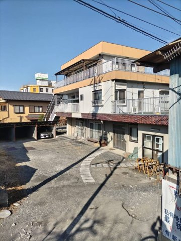－三丁目不動産ー　秩父市番場町　1.2階RC造　3階木造