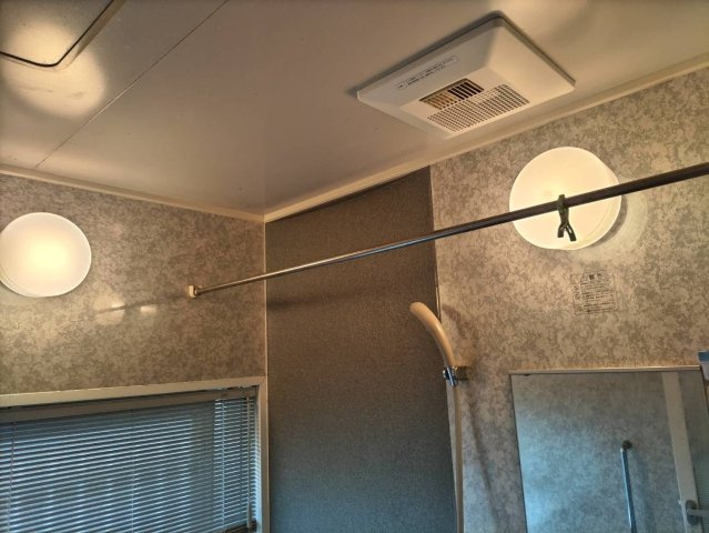 －三丁目不動産ー　秩父市番場町　1.2階RC造　3階木造の浴室