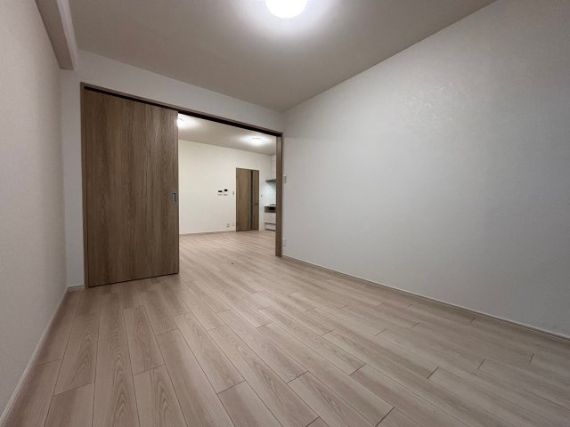 パラシオン一宮の洋室|洋室約6.0帖