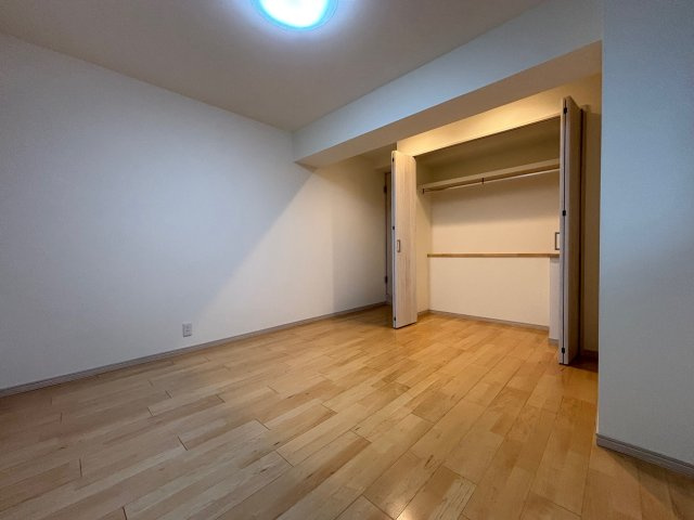 一宮サンハイツの洋室|洋室約8.0帖