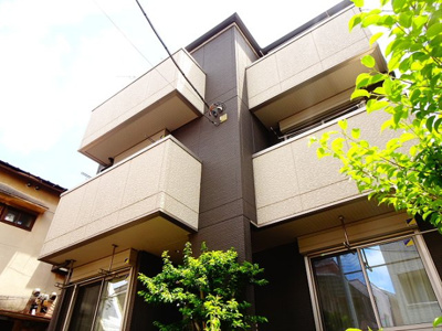 【外観】 | uccello